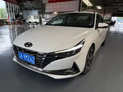 Hyundai Elantra 2021