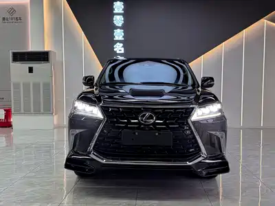 Lexus LX 2017