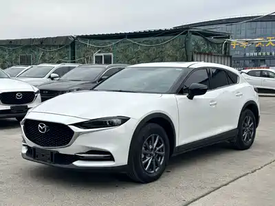 Mazda CX-4 2023