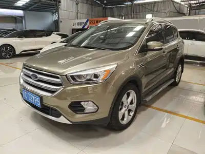 Ford Kuga 2016