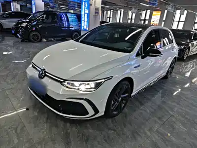 Volkswagen Golf 2022