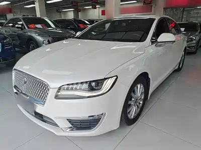 Lincoln MKZ 2018