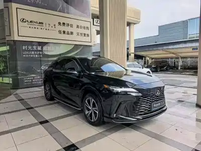 Lexus RX 2024