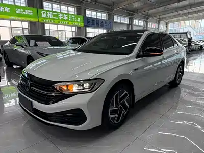 Volkswagen Sagitar 2022