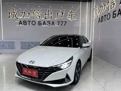 Hyundai Elantra 2023