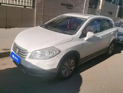 Suzuki SX4 S-Cross 2014