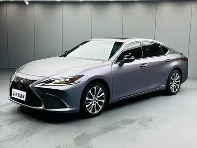 Lexus ES 2021