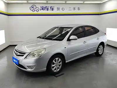 Hyundai Elantra 2011