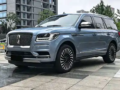 Lincoln Navigator 2021