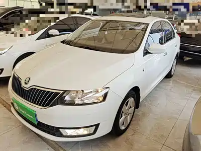 Škoda Rapid 2016