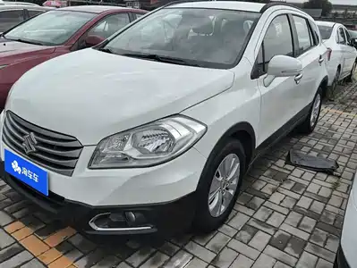 Suzuki SX4 S-Cross 2015