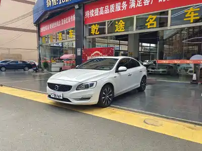 Volvo S60 2019