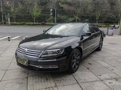 Volkswagen Phaeton 2014