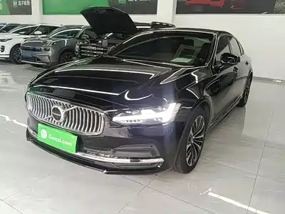 Volvo S90 2024