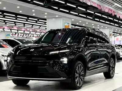 NIO ES8 2024
