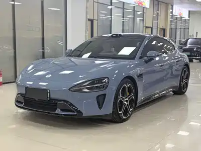 Xiaomi Auto SU7 2024