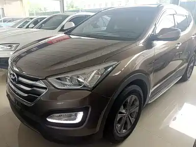Hyundai Santa Fe 2015