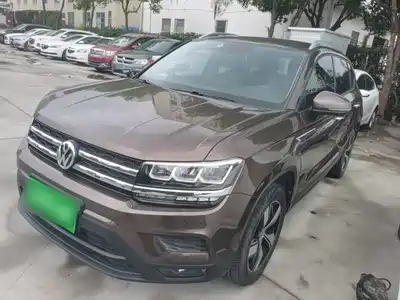 Volkswagen Tharu 2020