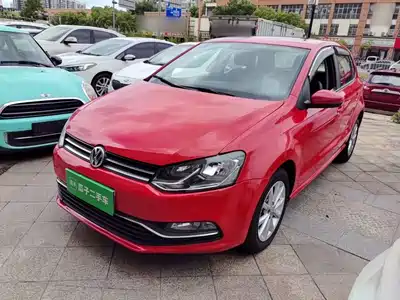 Volkswagen Polo 2015