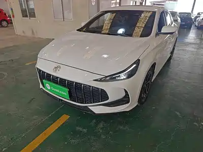 MG MG5 2025