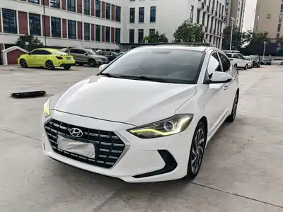 Hyundai Elantra 2020