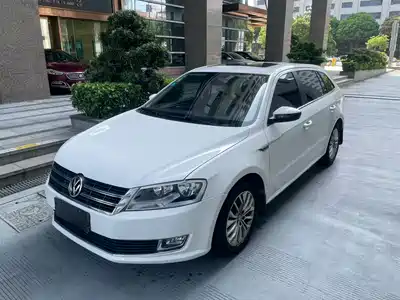 Volkswagen Lavida Tour 2015