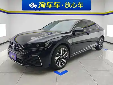 Volkswagen Passat 2022