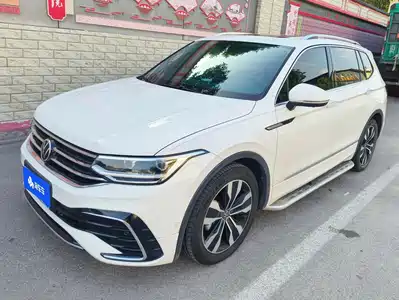Volkswagen Tiguan L 2022