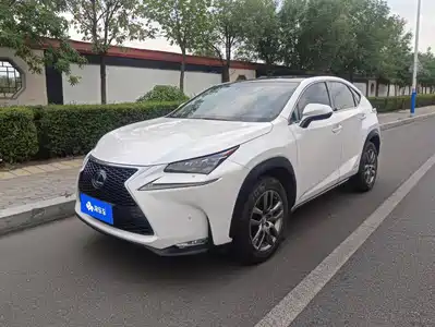 Lexus NX 2015