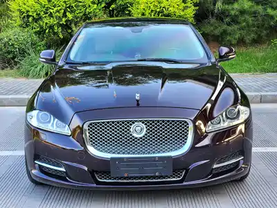 Jaguar XJ 2013