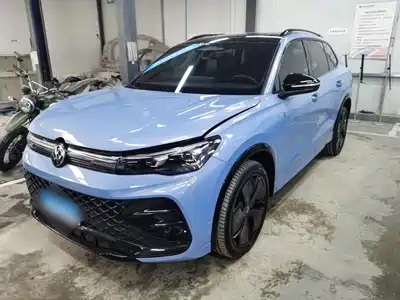 Volkswagen Tiguan L 2024