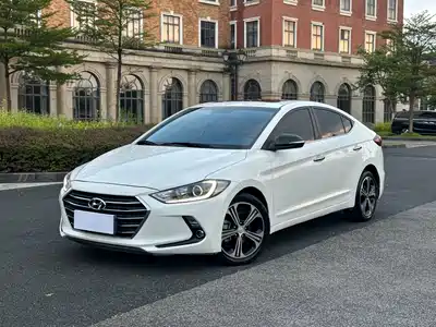 Hyundai Elantra 2018