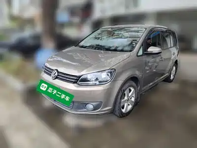 Volkswagen Touran 2015