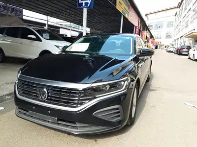 Volkswagen Passat 2023