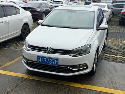 Volkswagen Polo 2016