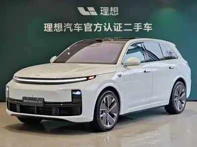 Li Auto L7 2025
