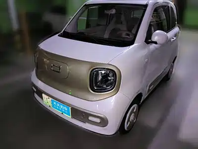 Besturn Pony 2025