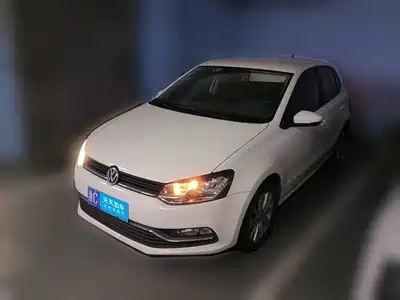 Volkswagen Polo 2016