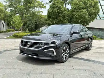 Volkswagen Passat 2025