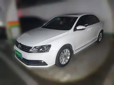 Volkswagen Sagitar 2016