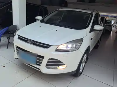 Ford Kuga 2015