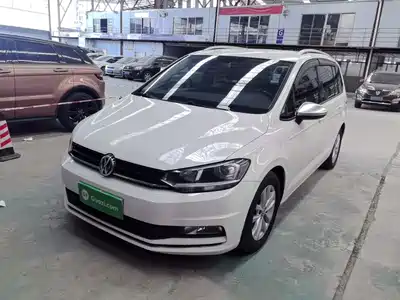 Volkswagen Touran 2016