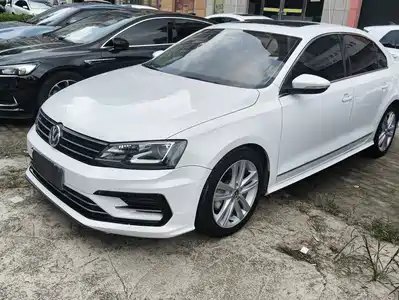Volkswagen Sagitar 2019