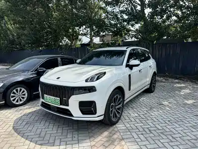 Lynk & Co 09 EM-P 2026