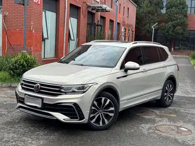 Volkswagen Tiguan L 2022