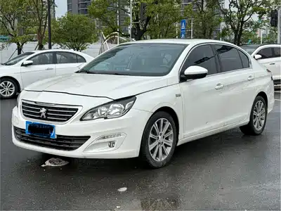 Peugeot 408 2015
