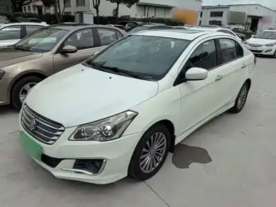 Suzuki Alivio 2017