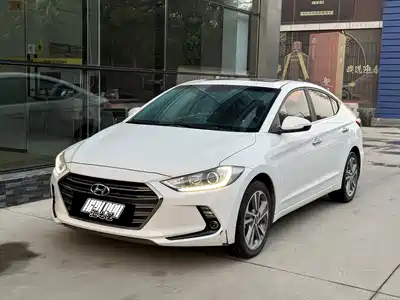 Hyundai Elantra 2018