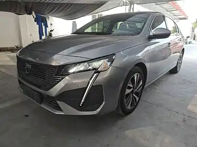 Peugeot 408 2023