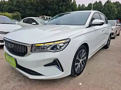 Geely Emgrand 2023